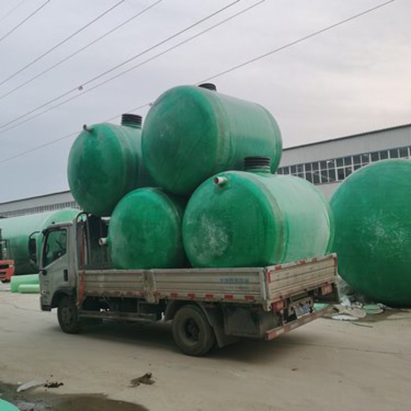 玻璃钢缠绕化粪池:新时代污水处理的新宠儿